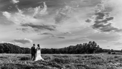 Hochzeitsreportage, Brautpaar im natürlichen Licht